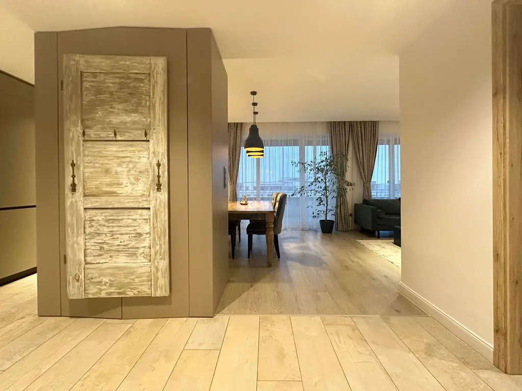 Penthouse de LUX 4 camere cu terasă spectaculoasă de 122 mp + jacuzzi