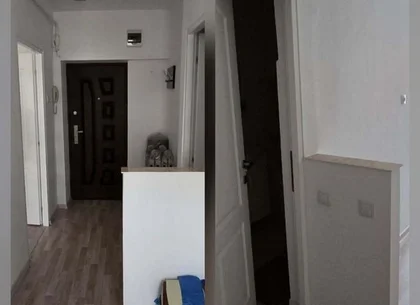 BRASADAS vinde ap 1 cam pe Careiului la etajul ⅕