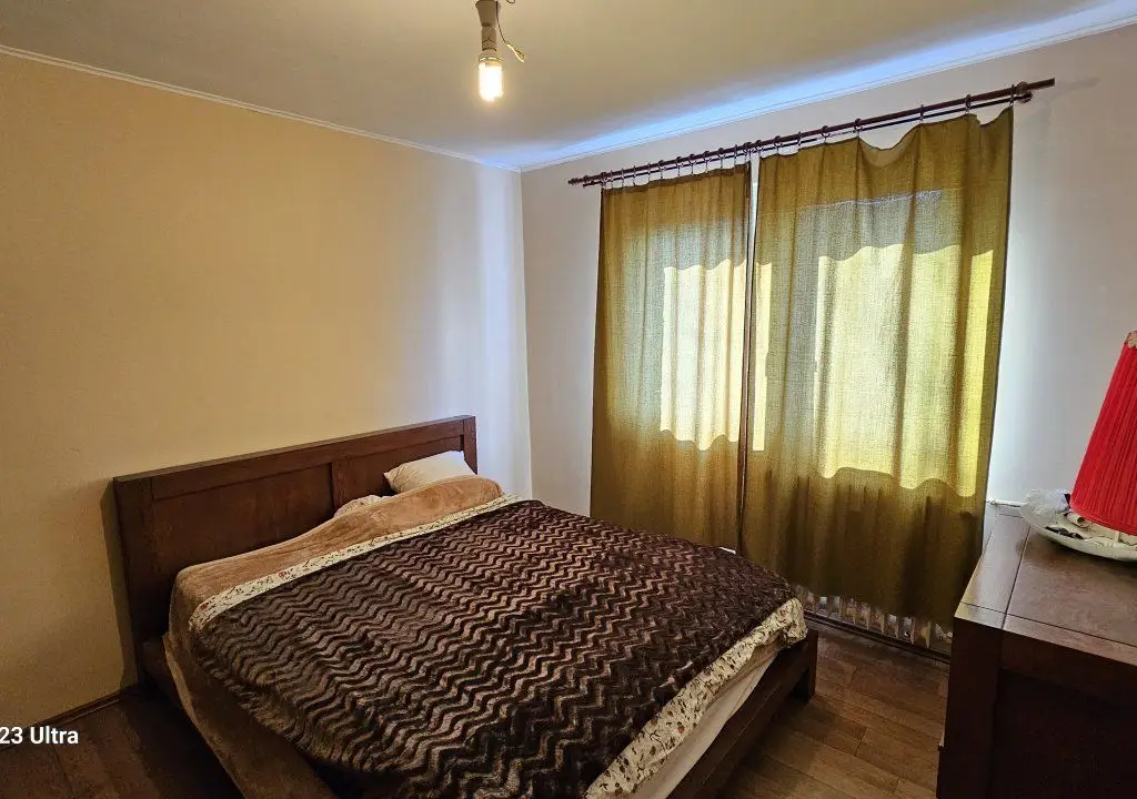 Apartament 4 Camere , et.3/4, Berceni-Racovita