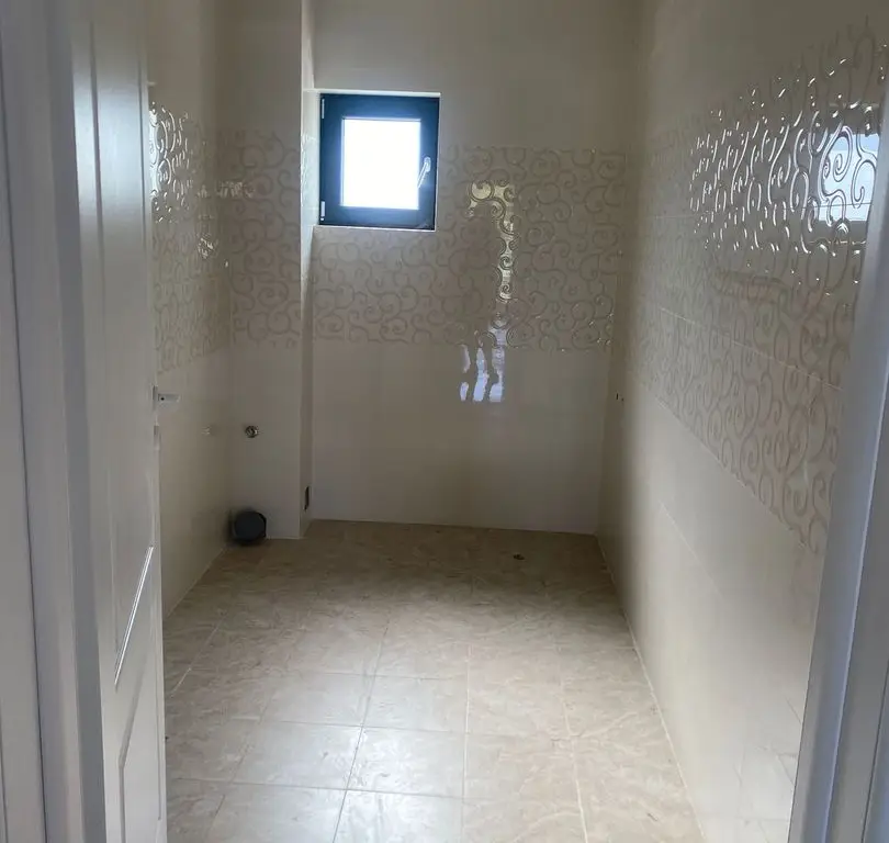 Duplex de vânzare 110 MP An. 2023 in Com Lumina Constanta