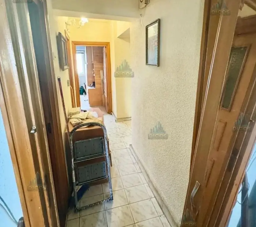 Apartament 4 Camere – Lângă Liceul Maiorescu, Giurgiu