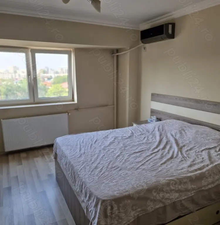 Apartament 3 camere Decebal