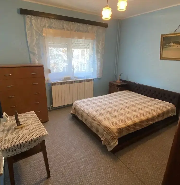 De inchiriat apartament cu 2 cam, zona I. C. Frimu, 353 euro