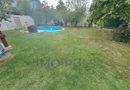 Casa + 5 apartamente + spatiu de inchiriat + parcari. Pretabil locuit + afacere