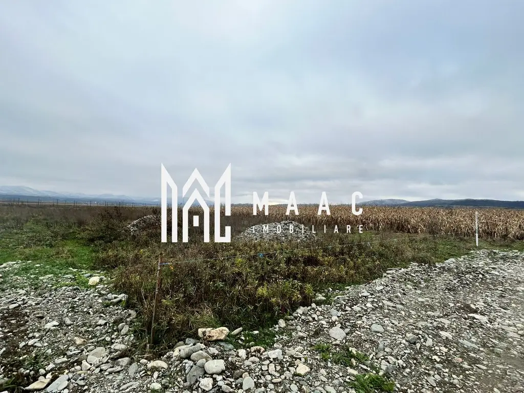 Teren intravilan | 860 mp | Deschidere 16 m | Priveliște montană | Bradu