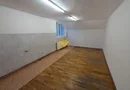 Casa/Spatiu de birou,Andrei Muresanu, 9 Camere,10 Parcari,Curte 2000mp