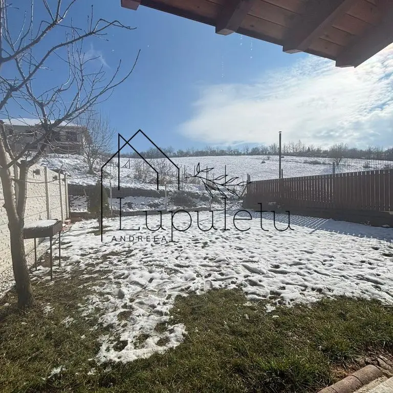 Casă de Vânzare | 4 camere | 156 mp utili | Șura Mare