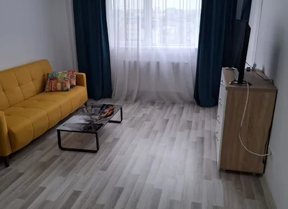 BRASADAS închiriază garsoniera 5/5 LIFT PARCARE pe Binelui.