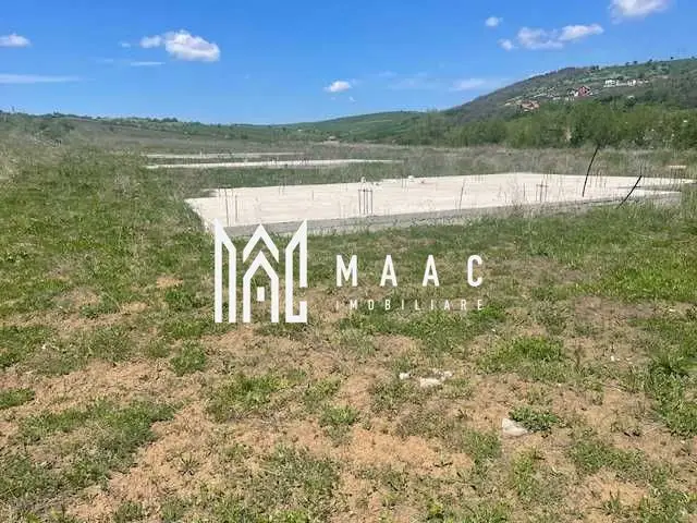 Teren intravilan cu fundatie I 700mp I Șura Mare