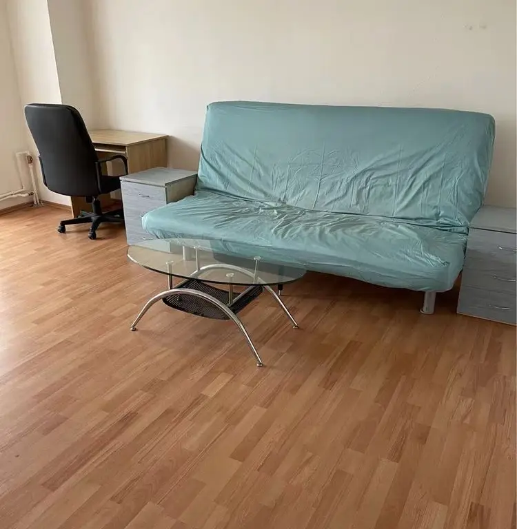 Ocazie! Proprietar direct!3camere de vânzare Decebal București