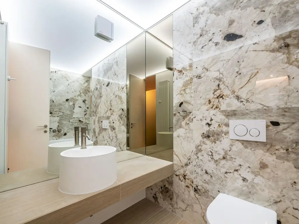 CORTINA 126 | Apartament exclusivist | Vedere libera | 2,900 Eur/mpc | LUX