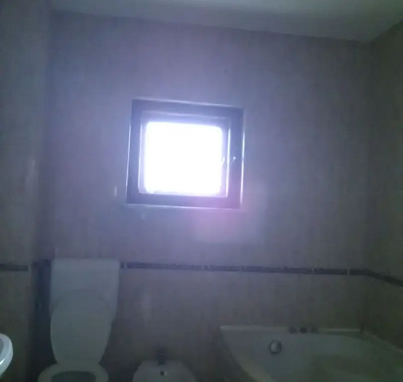 Casa 6 camere - cazare 12 persoane, Nord