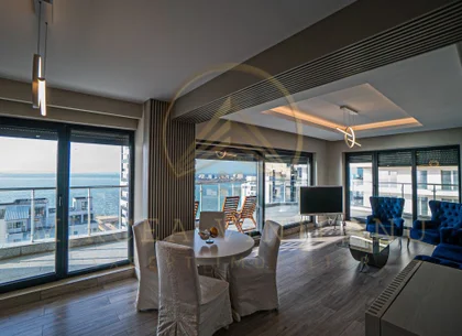 Apartament de 3 Camere și Terasă Panoramică în Complex Casa del Mar