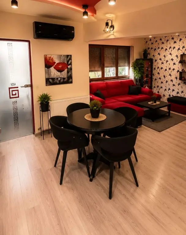 Apartament 2 camere decomandat | Zona Lipovei – la 10 minute de Iulius