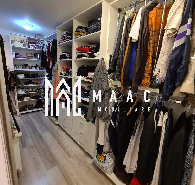 2 Case de vanzare + spatiu comercial | Zona Tiglari | 400 mp