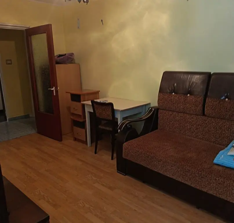 De vanzare apartament cu 2 camere, parter, micro 13 B, 58.500 euro