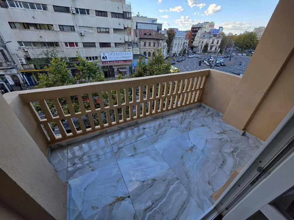 Romana Coloane apartament 3 camere mobilate si utilate