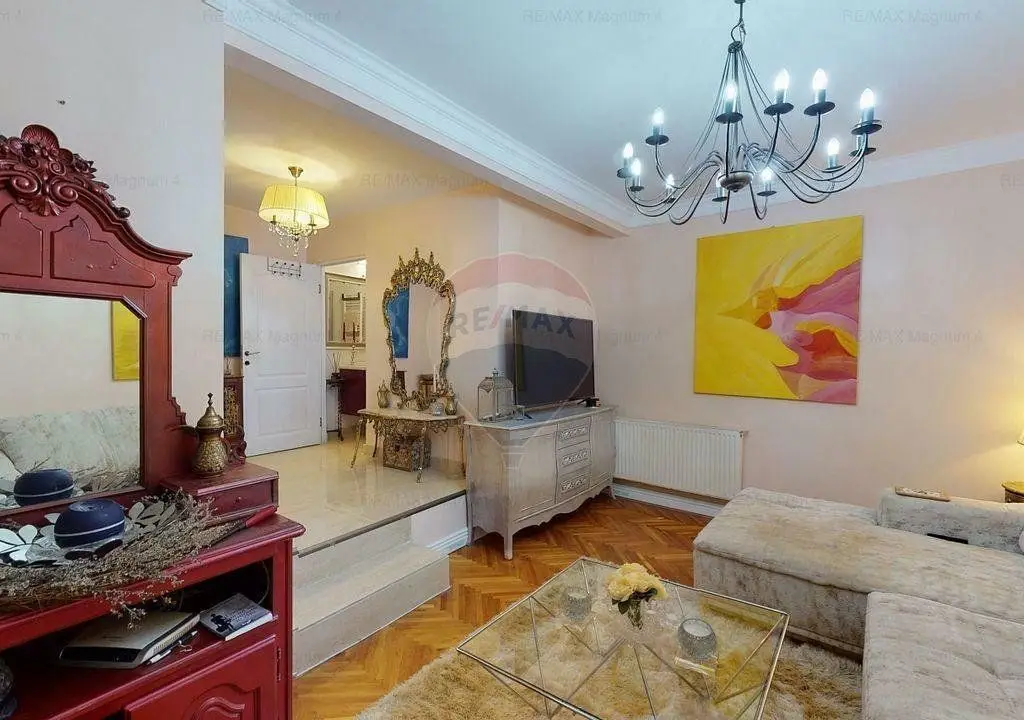 Particular vila + spatiu comercial 290 mp Unirii investitie cu preluare chiriasi