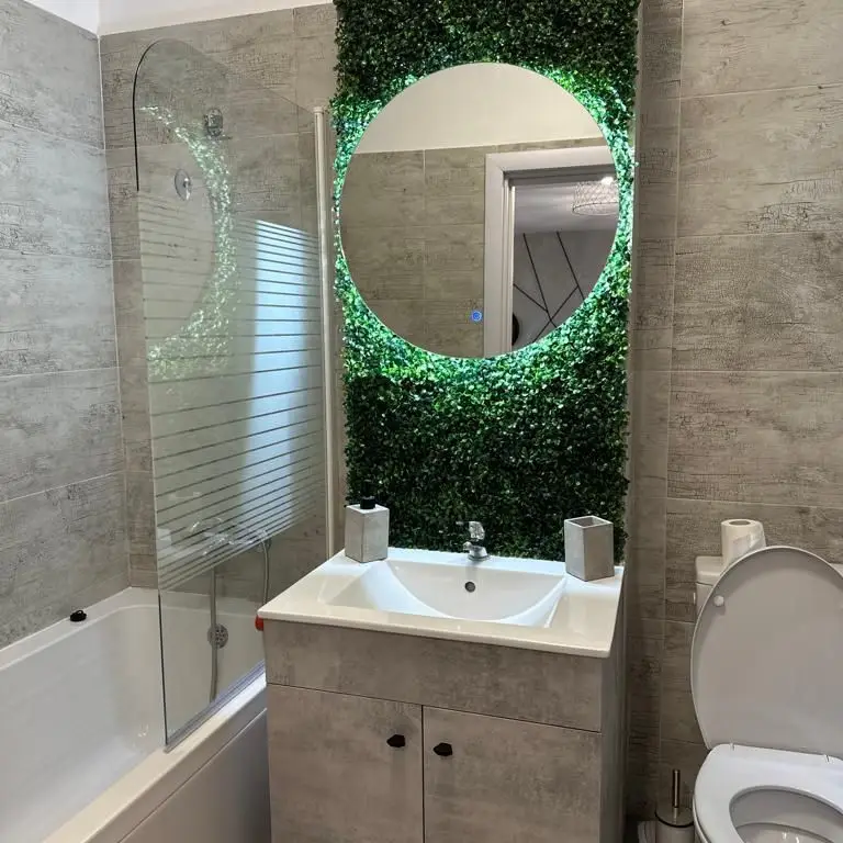Apartament 2 camere mobilat Militari - posibilitate parcare