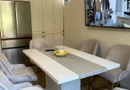 BRASADAS vinde ap 3 cam in casa in asociatie, semicentral.
