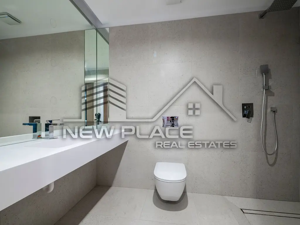 Yacht KID | Apt exclusivist | 261,000+TVA | Bucatarie inchisa | LUX
