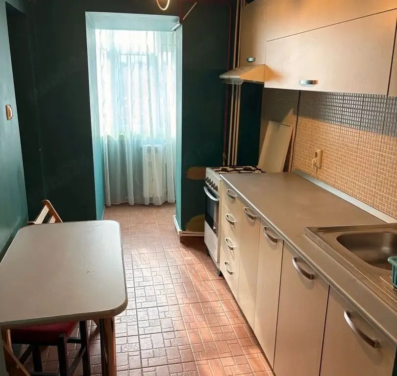 De inchiriat apartament cu o camera, Faleza, etaj 7/7, 350 euro