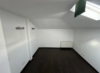 PROPRIETAR, Vand Apartament 3 camere, vila, Cismigiu