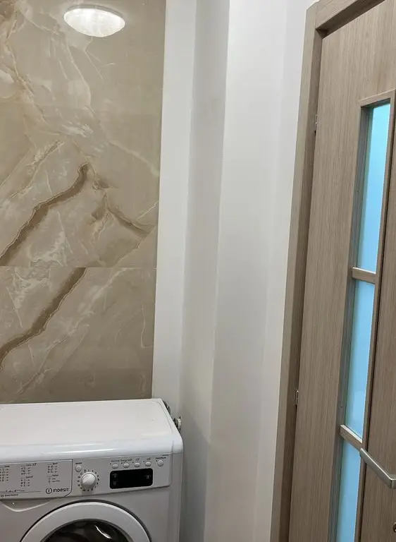 Vand apartament 3 camere Drumul Taberei-Romancierilor