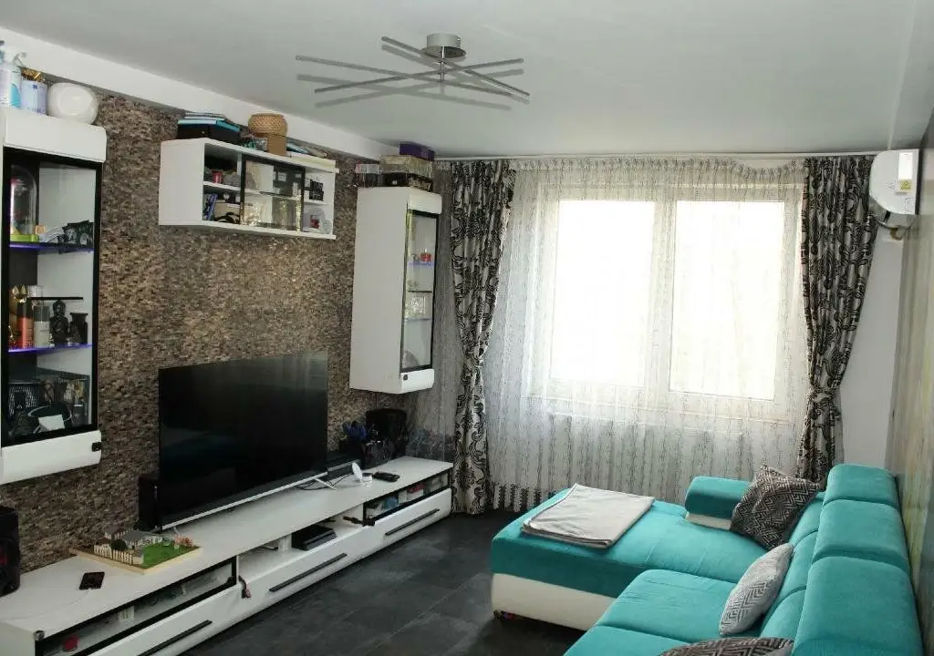 Apartament 3 camere