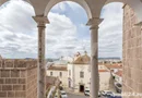 Se vinde Palatul Mesquita Pimentel