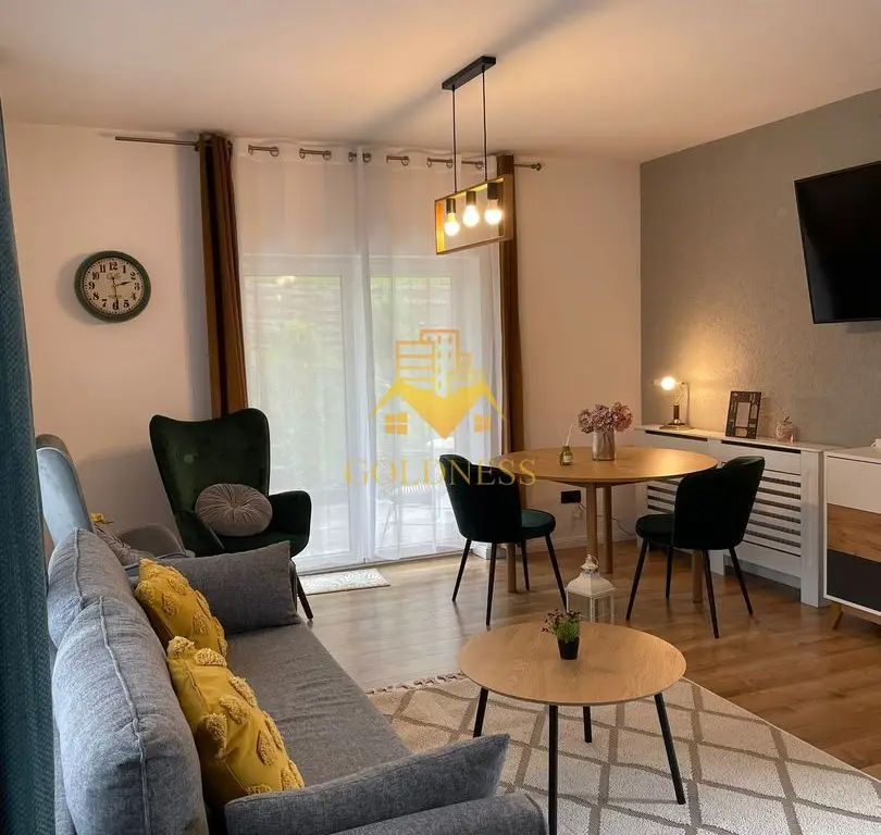 2 camere open space, Modern, Parcare, Zona Lombului, Dambul Rotund