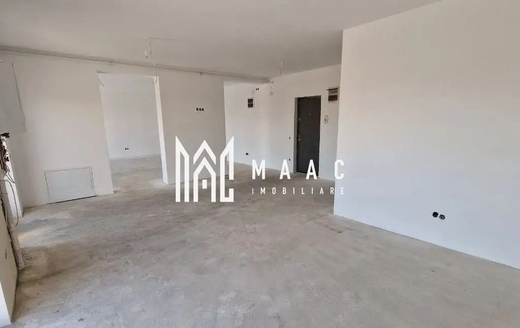 Spatiu Comercial I Parcare I 4 Vitrine I Doamna Stanca