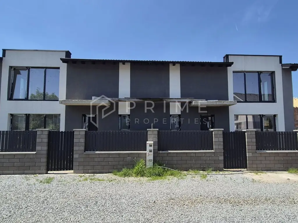 Construcție nouă, zonă liniștită – case 3 dormitoare, teren 250 mp