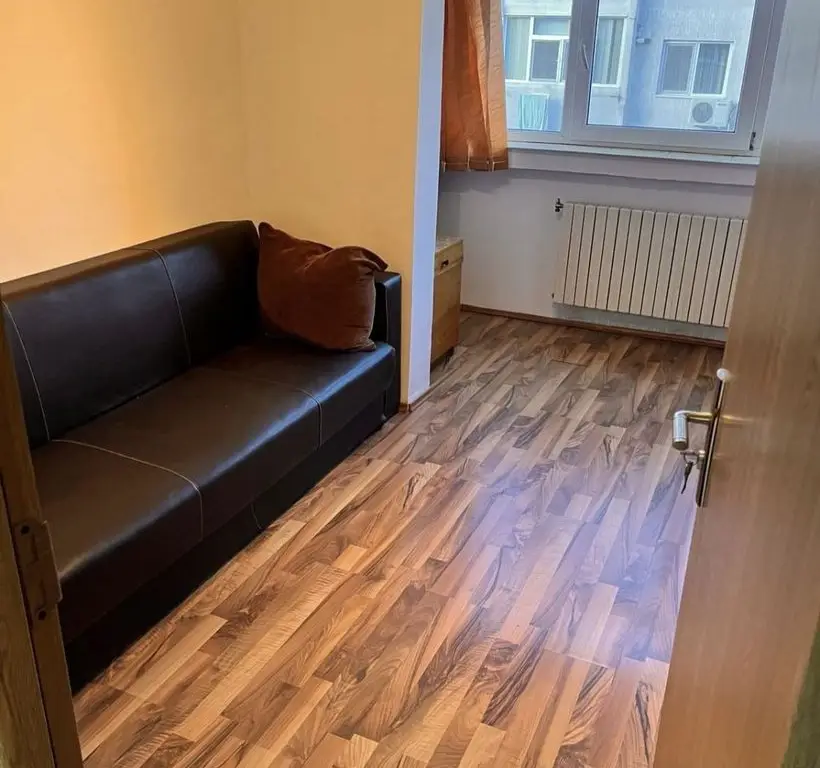 Inel 2- scoala 39-Apartament cu 3 camere