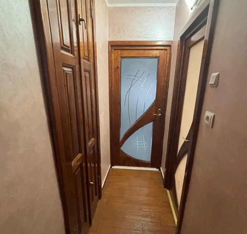 Apartament 3 camere, etaj 2 - Mobilat si utilat, S-uri, Nae Leonard