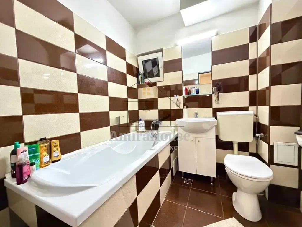 Apartament 3 camere, etaj intermediar, Marasti str Bucuresti