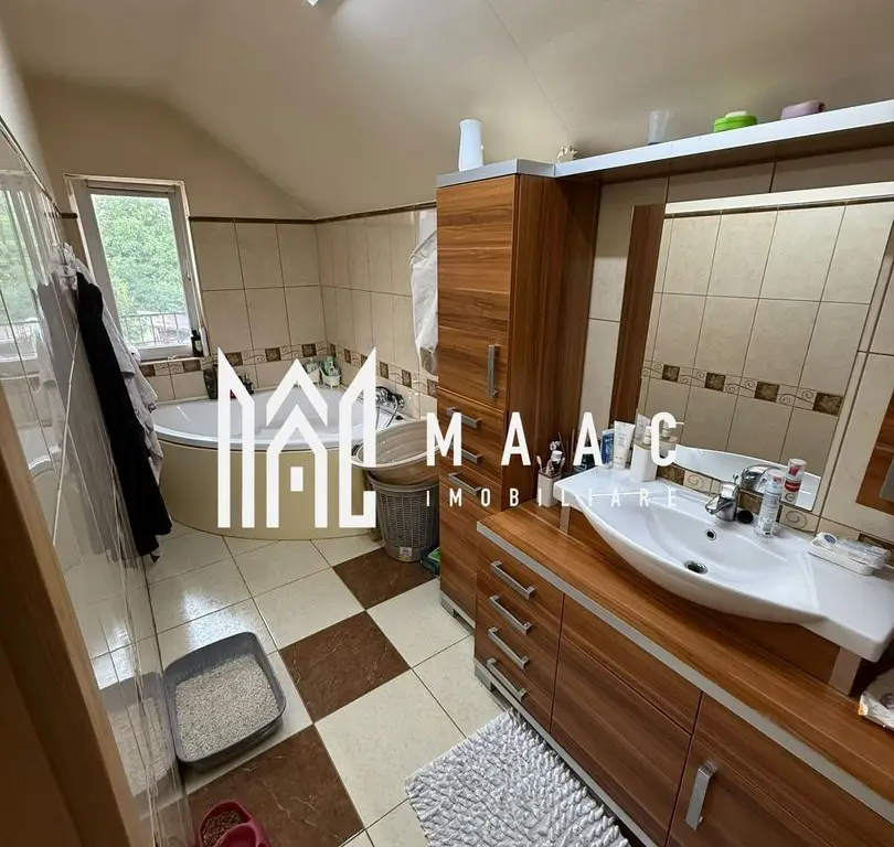 Casă de vânzare 4 camere | Lupeni, Sibiu | 141 mp utili, teren 676 mp