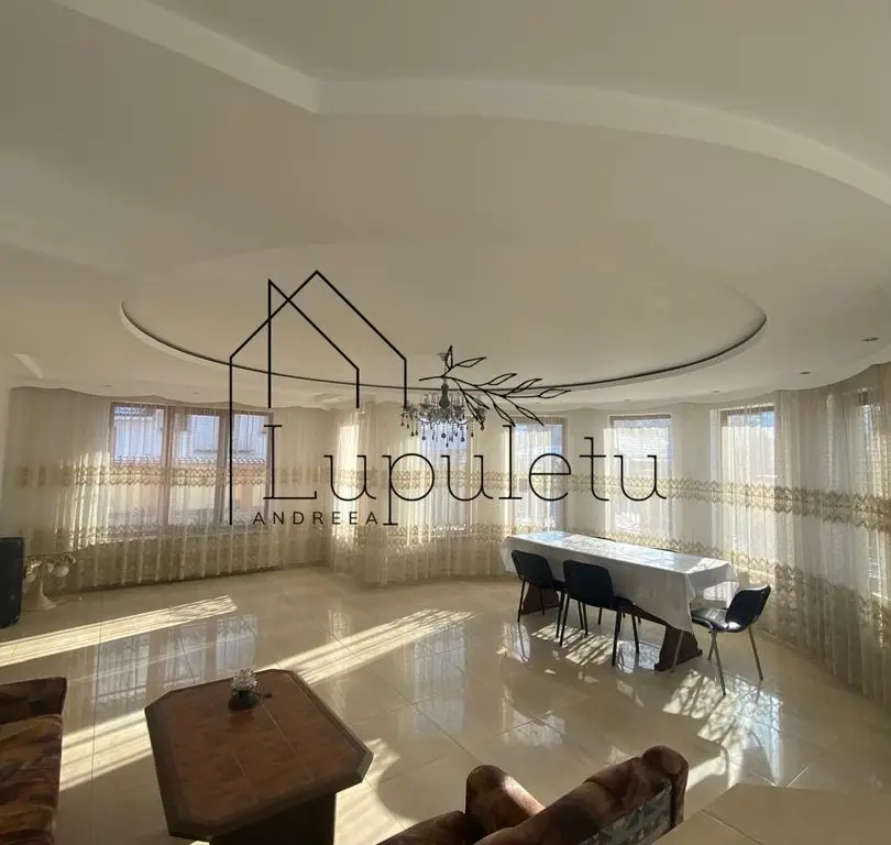 VILĂ PREMIUM DE VÂNZARE | STRADĂ PRIVATĂ | 5 CAMERE | Rasinari