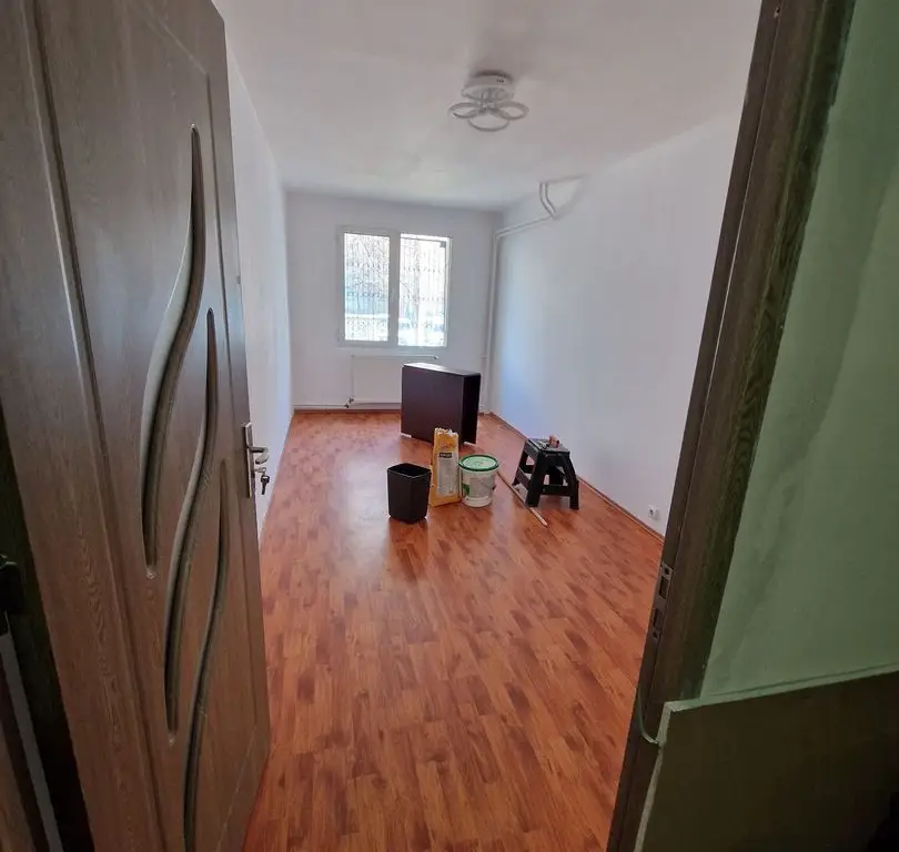Apartament 4 camere kaufland Ferentari