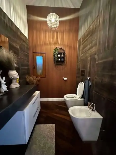 BRASADAS vinde casa RENOVATA 470mp in zona ULTRACENTRALA.