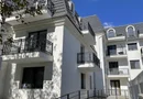 Duplex 3 camere amenajat birou/showroom, cu parcare inclusa