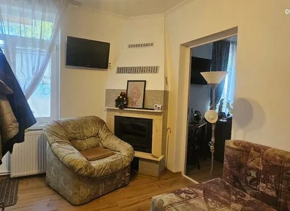 Casă + terasa, 50 mp  - zona centrala - Grădina Publică -58000 euro