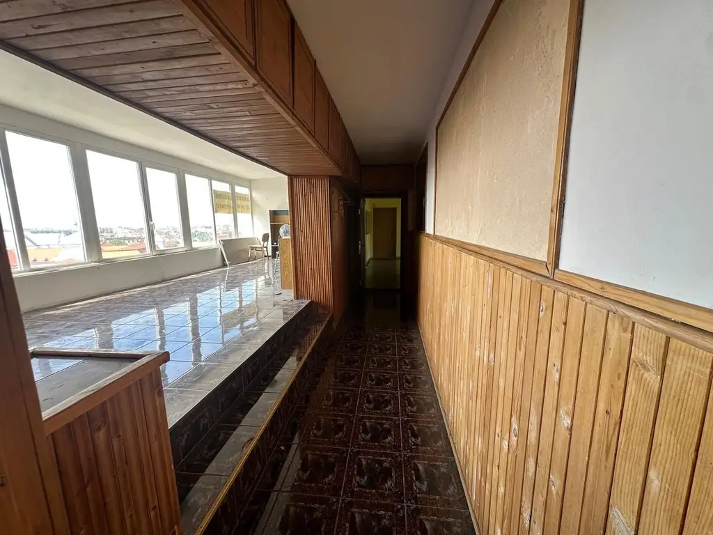 Apartament 4 camere – Ultracentral, Bld. Magheru, Oradea-149.900 euro