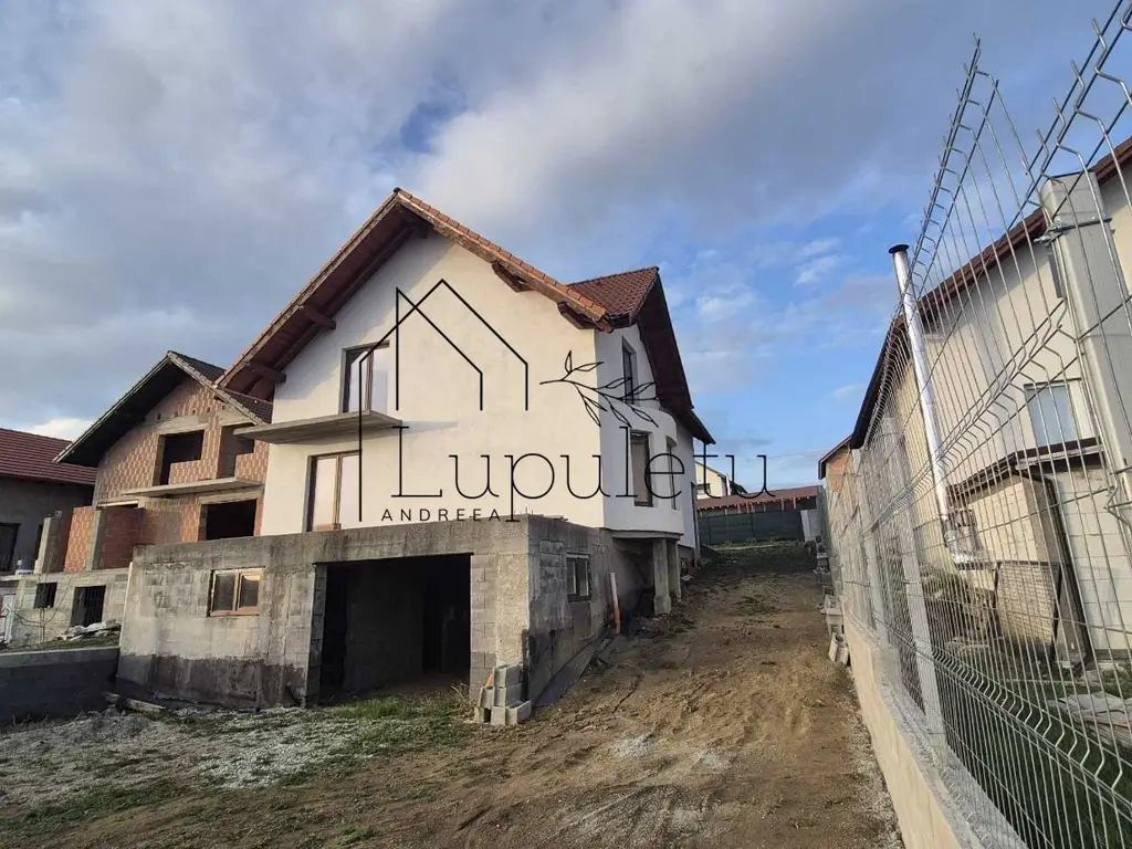 Casă Individuală cu Mandarda înaltă | 150 MPU | Șura-Mare