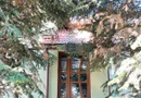 Casa de vanzare in Targoviste - 5 camere, 2 garaje, teren generos