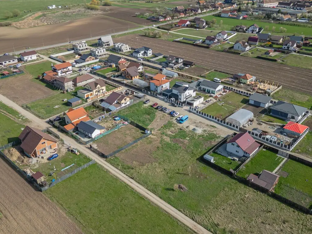 Parcelă pentru Locuință pe strada Uranus, Bod – Teren cu PUZ Aprobat