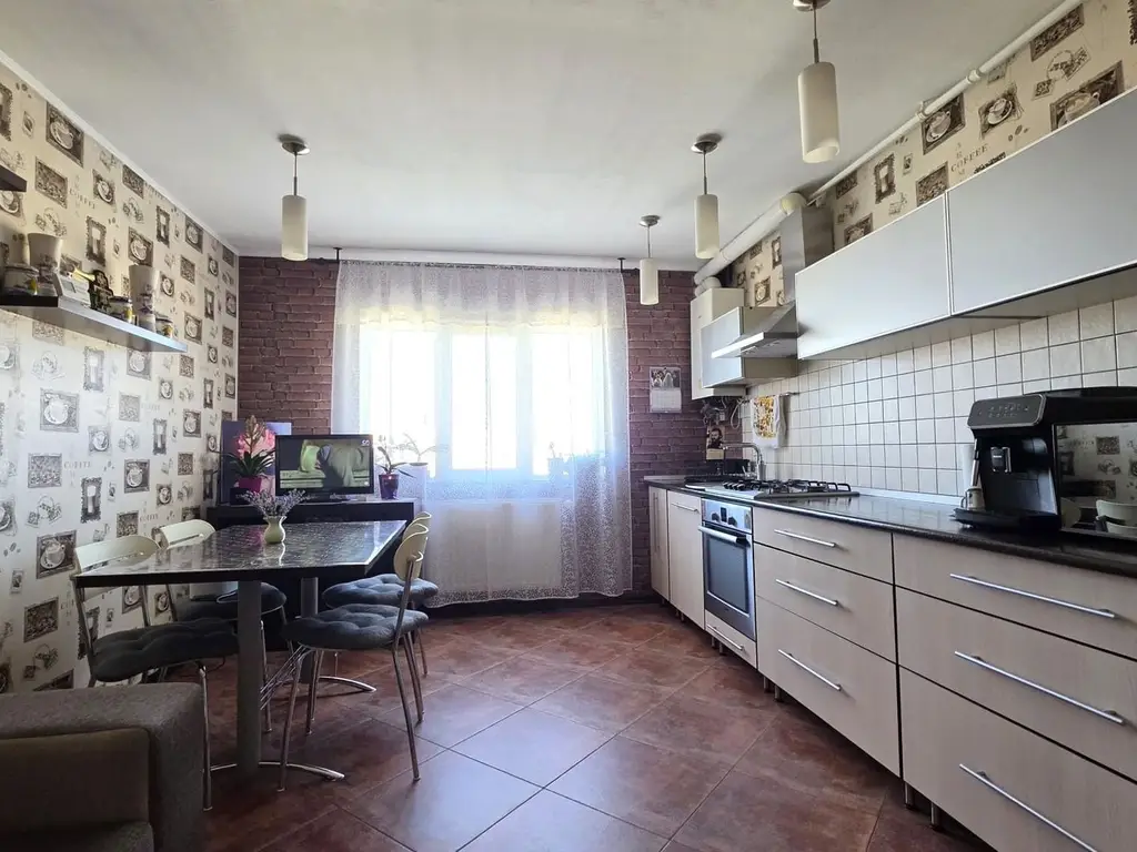 Apartament 2 camere de vanzare