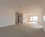 Casa de închiriat în Sânpetru - bucatarie mobilata si utilata