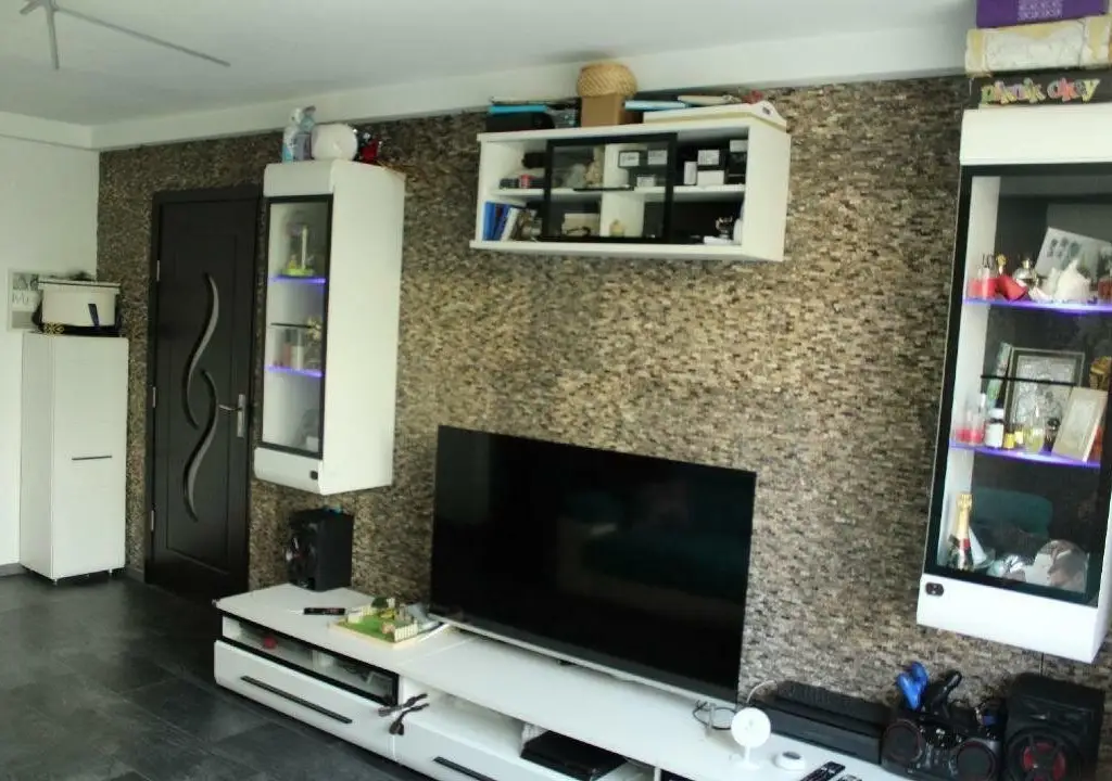 Apartament 3 camere