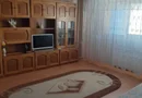BRASADAS închiriază ap 2 cam Et 6/8 zona Unirii